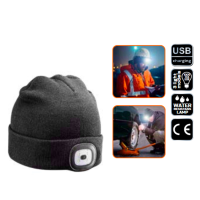 Winter hat with 4 led flashlight - rechargeable