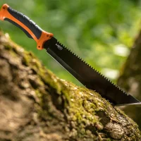 Full-Tang Machete mit Sägezähnen auf Rückseite | 25,5 cm Klinge