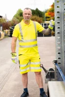 HAGENAU Warnschutz-Stretch-Shorts Größe 44 - 64